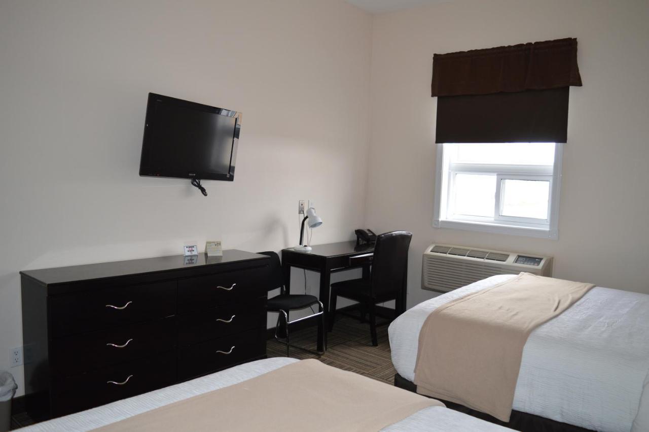 Auberge Macdonald Guest Inn Iroquois Falls Kültér fotó